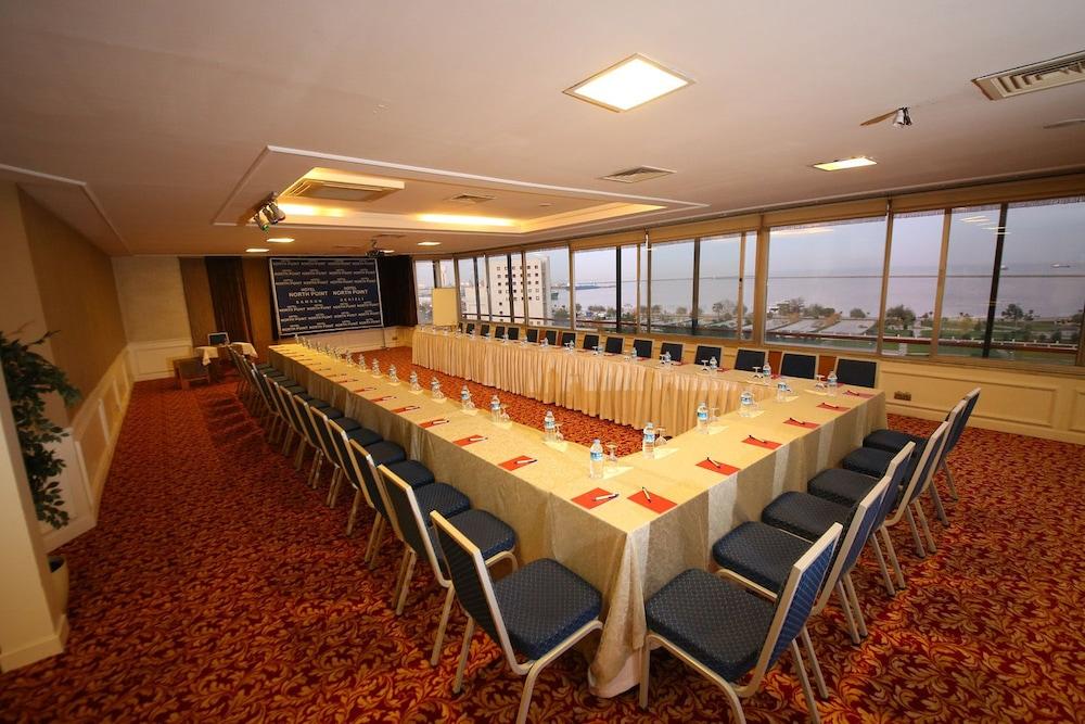 סאמסון North Point Hotel מראה חיצוני תמונה