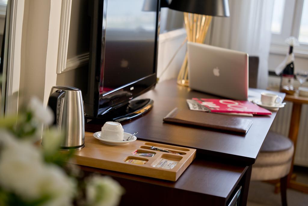 סאמסון North Point Hotel מראה חיצוני תמונה